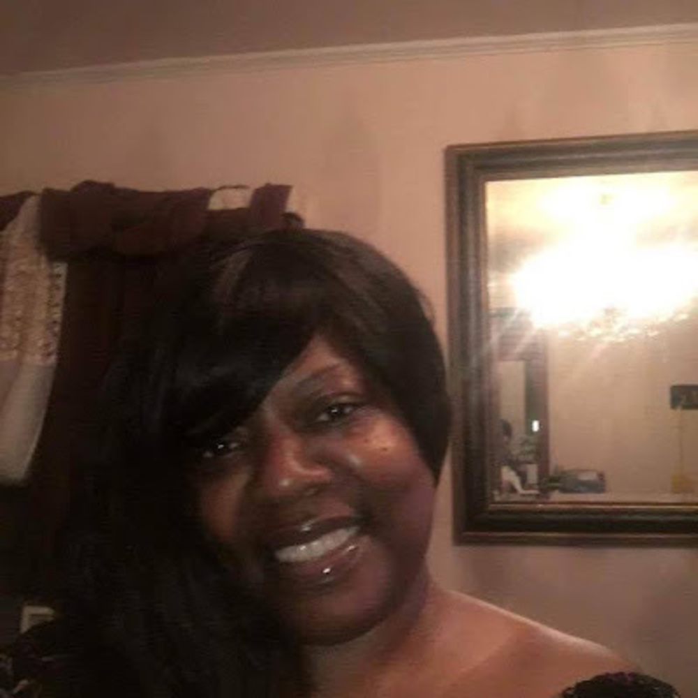 Meet your Posher, Demetria